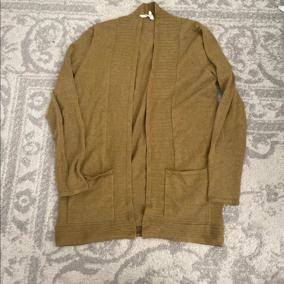 Cardigan Bundle - Picture 2 of 5